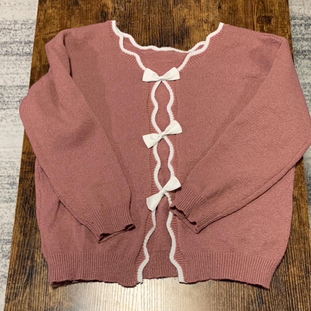 SHEIN Dusty Pink Sweater with White Bow Trim